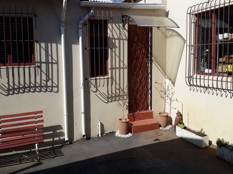 Monica'S Cottage Johannesburg Buitenkant foto